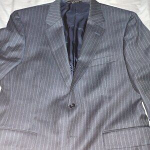 Men's Dark Grey Charcoal Gray Suit 34R Jos. A. Bank